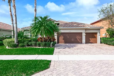 10543 Longleaf Ln, Wellington, FL 33414