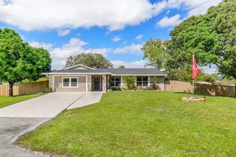 12483 67th St N, The Acreage, FL 33412