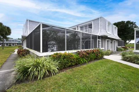 1702 Vision Dr, Palm Beach Gardens, FL 33418