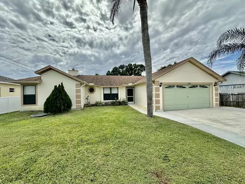 262 SW Aubudon Ave, Port Saint Lucie, FL 34984