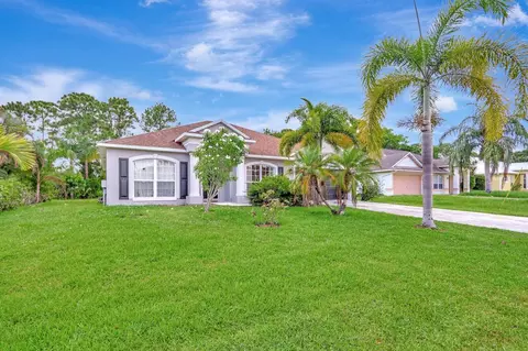 502 NW Ferris Dr, Port Saint Lucie, FL 34983