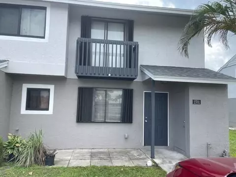 2701 Canalside Dr, Greenacres, FL 33463