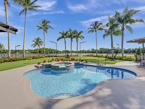 4589 Hunting Trl, Lake Worth, FL 33467