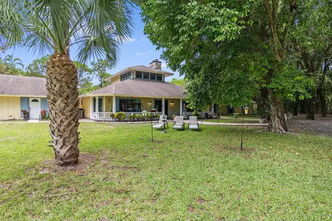 14640 Crazy Horse Ln, Palm Beach Gardens, FL 33418