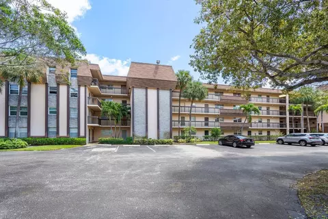 6100 NW 2nd Ave #123, Boca Raton, FL 33487