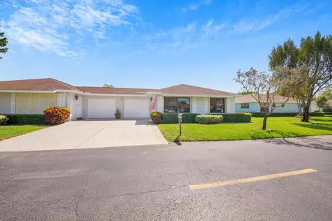 4390 Eucalyptus Tree Ct #B, Boynton Beach, FL 33436