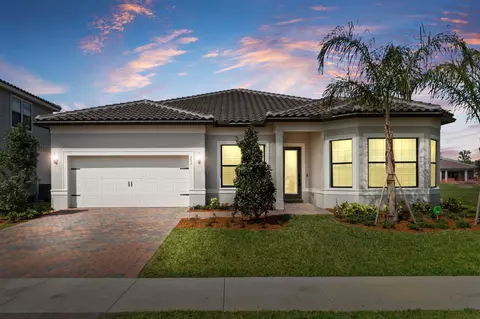 352 SE Filoli Dr, Port Saint Lucie, FL 34984