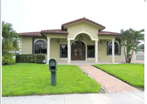 690 E 57th St, Hialeah, FL 33013