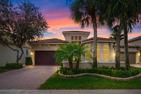 9676 Via Elegante, Wellington, FL 33411