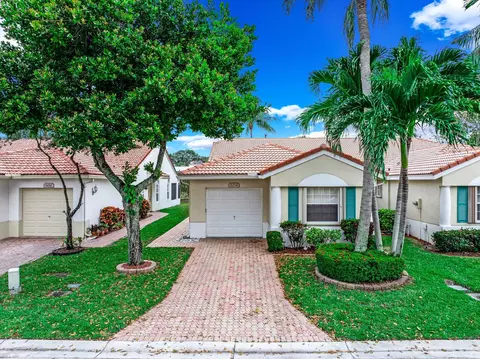6254 Canal Shore Way, Delray Beach, FL 33484