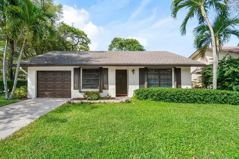 2789 Dracaena Ct, Delray Beach, FL 33445