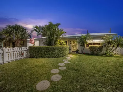 1506 N J Ter, Lake Worth, FL 33460