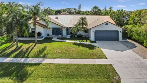 1631 Farmington Cir, Wellington, FL 33414
