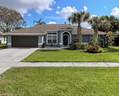 123 Van Gogh Way, Royal Palm Beach, FL 33411