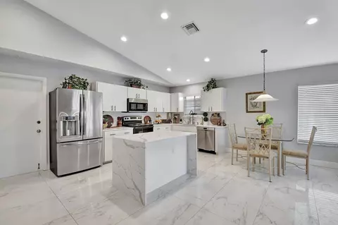 3165 NW 15th St, Delray Beach, FL 33445