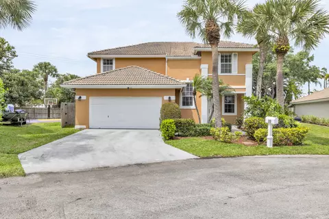 33 Valencia Dr, Boynton Beach, FL 33436