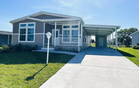 7712 Mcclintock Way, Port Saint Lucie, FL 34952