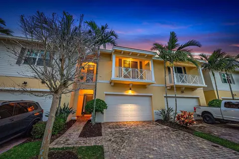5238 Cambridge Ct, Palm Beach Gardens, FL 33418