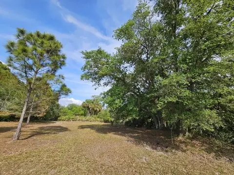 17010 NW 270th St, Okeechobee, FL 34972