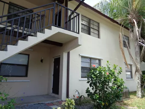 3303 Kirk Rd #4, Lake Worth, FL 33461
