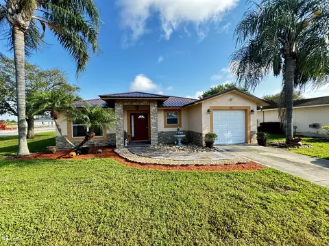 139 Dabou Loop, Belle Glade, FL 33430