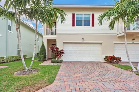 1902 Juno Landing Ln, North Palm Beach, FL 33408