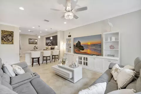 170 Sword Fern Pl, Wellington, FL 33414