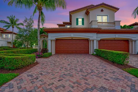 218 Tresana Blvd #40, Jupiter, FL 33478