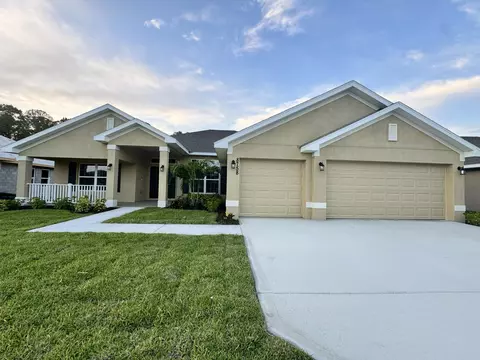 8758 Waterstone Blvd, Fort Pierce, FL 34951