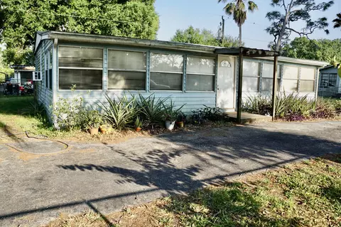 1072 NE 31st Ter, Okeechobee, FL 34972