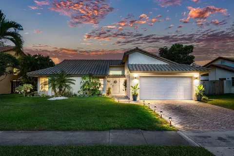 21176 Escondido Way N, Boca Raton, FL 33433