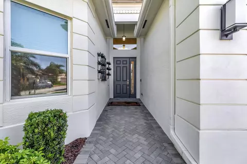12568 Kettle River Pass, Boynton Beach, FL 33473