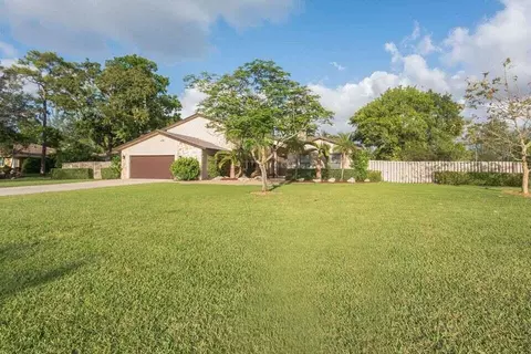 22210 Woodset Ln, Boca Raton, FL 33428