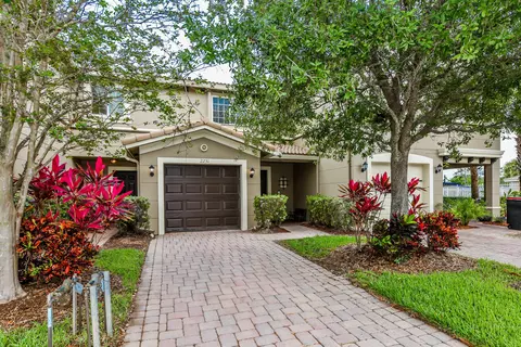 2231 SW Portsmouth Ln, Port Saint Lucie, FL 34953