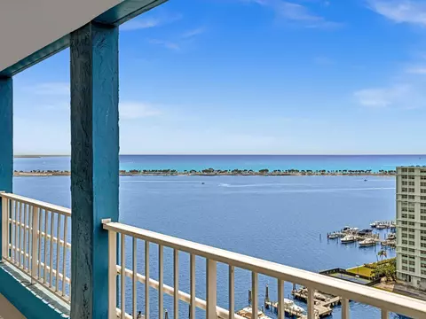 1627 Brickell Ave #2205, Miami, FL 33129