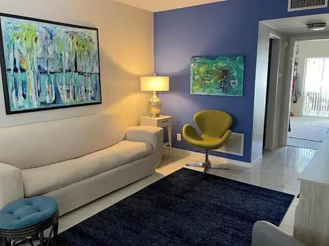 2920 Lake Osborne Dr #206, Lake Worth, FL 33461