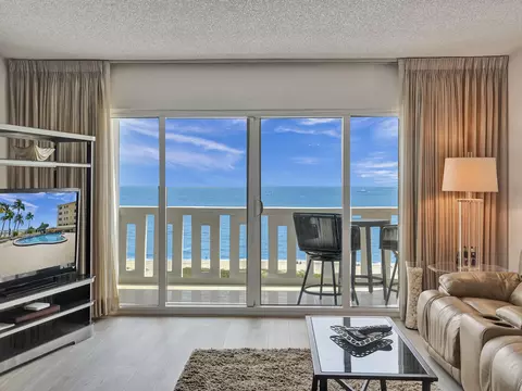 1012 N Ocean Blvd #706, Pompano Beach, FL 33062