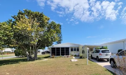 964 Barefoot Blvd, Barefoot Bay, FL 32976