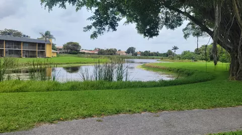 1610 Meadows Cir W #1610, Boynton Beach, FL 33436