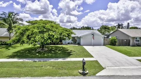 112 Cortes Ave, Royal Palm Beach, FL 33411