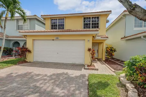 3306 Commodore Ct, West Palm Beach, FL 33411