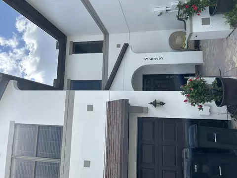 5653 NW Coventry Cir, Port Saint Lucie, FL 34986