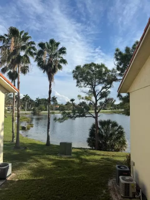 1740 Windorah Way #E, West Palm Beach, FL 33411