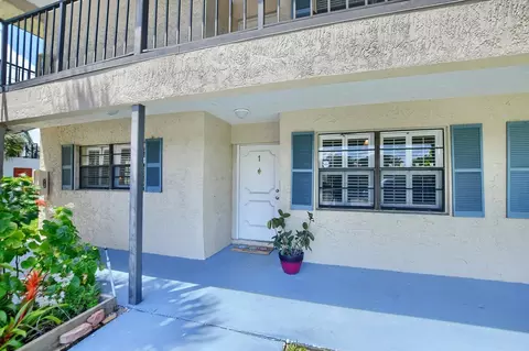 1401 NW 15th Ave #2, Boca Raton, FL 33486