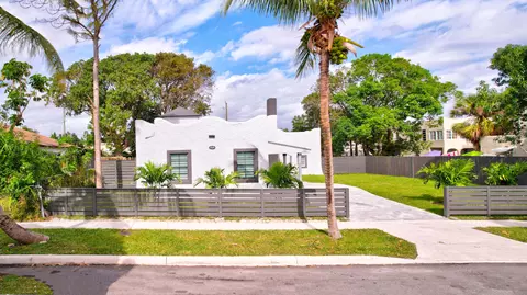 727 Fernwood Dr, West Palm Beach, FL 33405