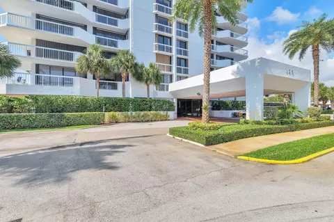 123 Lakeshore Dr #343, North Palm Beach, FL 33408