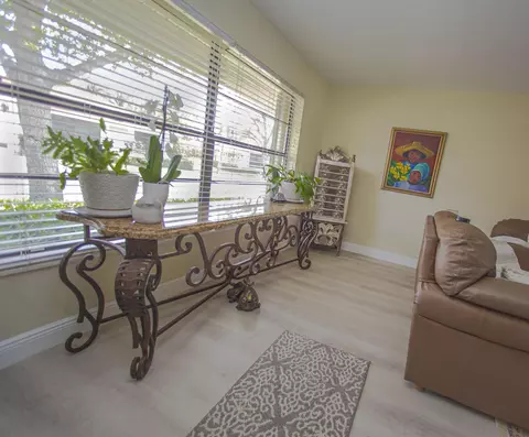 9875 Chestnut Tree Ter #A, Boynton Beach, FL 33436