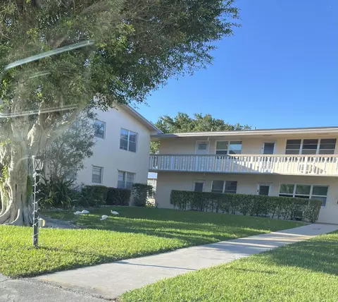255 Sheffield K, West Palm Beach, FL 33417