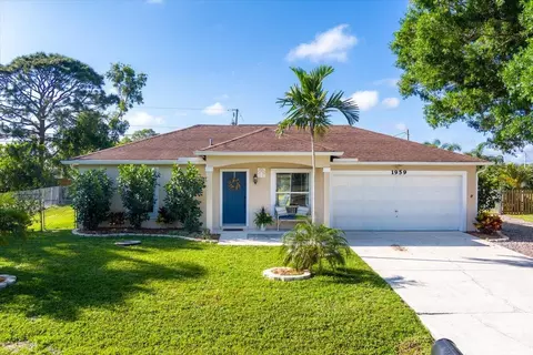 1959 SE Dranson Cir, Port Saint Lucie, FL 34952