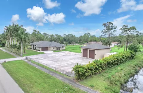 12174 Persimmon Blvd, The Acreage, FL 33411